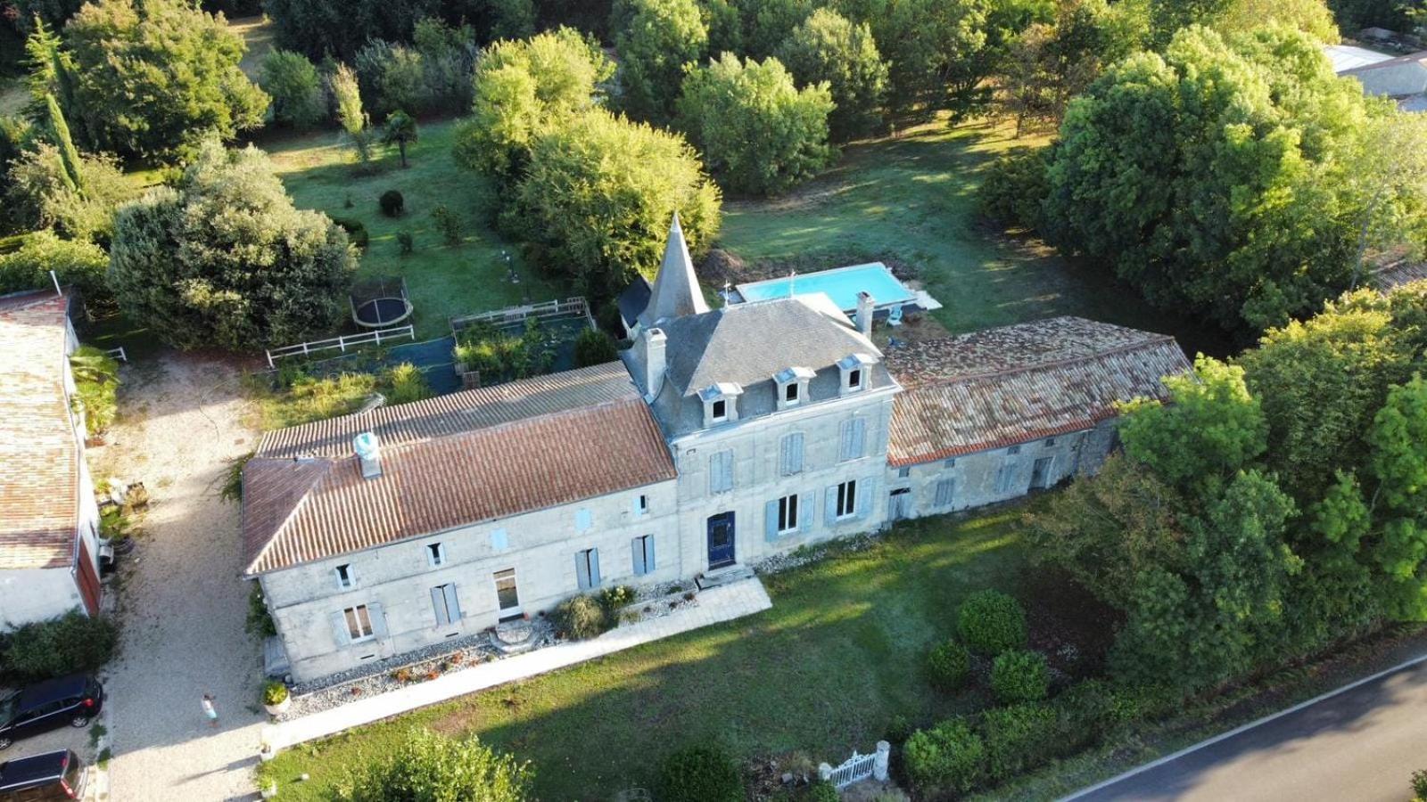 Domaine Du Grand Ormeau Panzió Semillac Kültér fotó